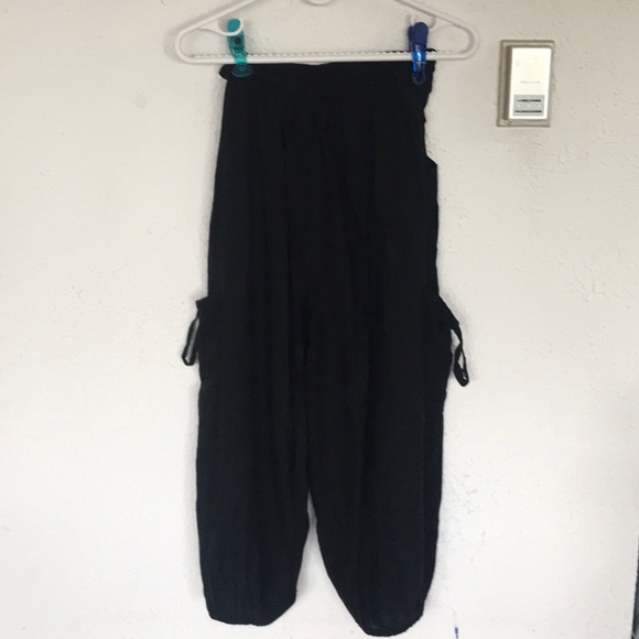 Buddha Crops - One Size Fits All. - Picture 2 of 12